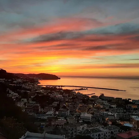 - Parco Mare Monte Hotel Casamicciola Terme