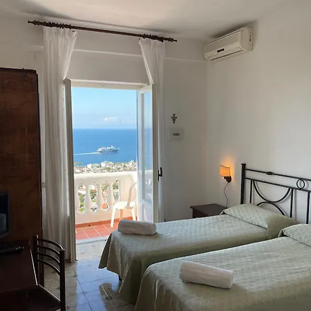 - Parco Mare Monte 3* Casamicciola Terme